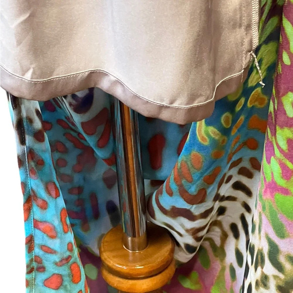 Trina Turk Solaris Maxi Dress - Picture 10 of 14